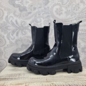 Dream pairs Platform Chelsea faux patent leather chunky black boots Sz 8 grunge